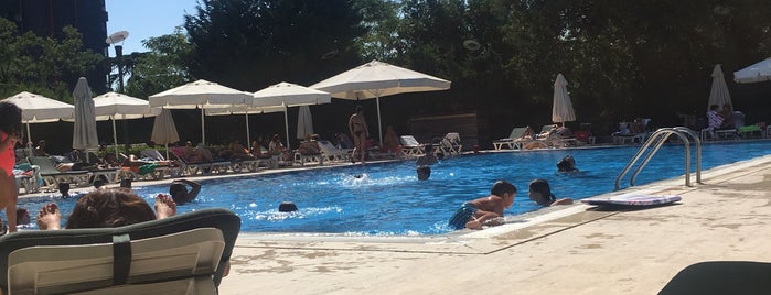 Dalyan Club Havuz is one of Schwimmbad.