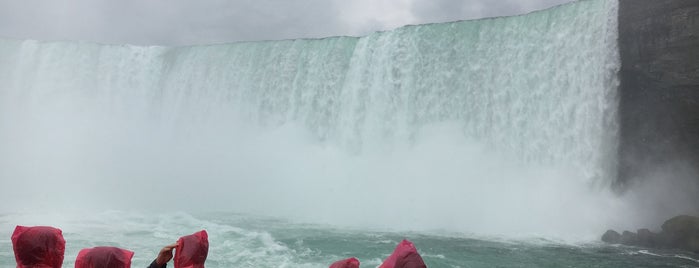 Hornblower Niagara Cruises is one of Pilgrim 🛣'ın Beğendiği Mekanlar.