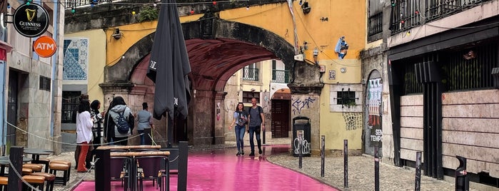 Pink Street is one of Lisboa.
