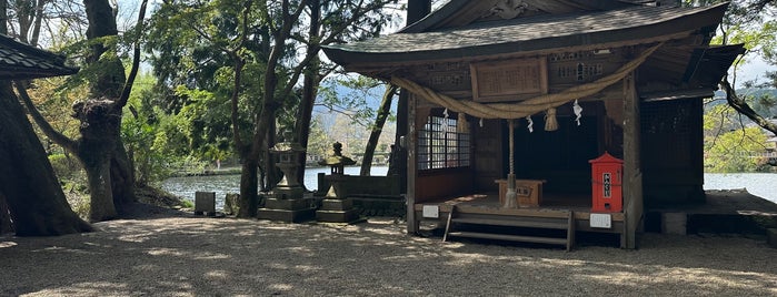 Tenso-jinja Shrine is one of 寺社.