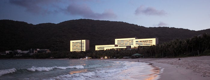Park Hyatt Sanya Sunny Bay Resort is one of สถานที่ที่ Thomas ถูกใจ.