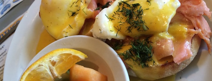 Chicago's Best Eggs Benedict Dishes