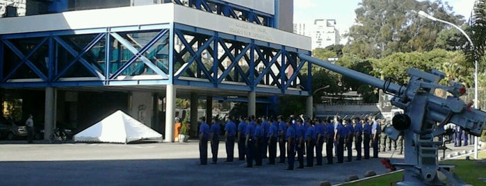 Comando do 8º Distrito Naval is one of Posti che sono piaciuti a Luiz Paulo.