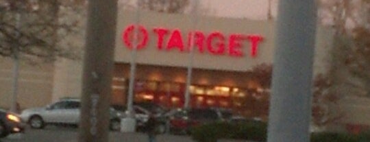 Target is one of gee 님이 좋아한 장소.