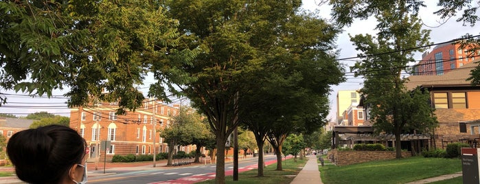 Rutgers University (College Ave Campus) is one of MY PLACES.