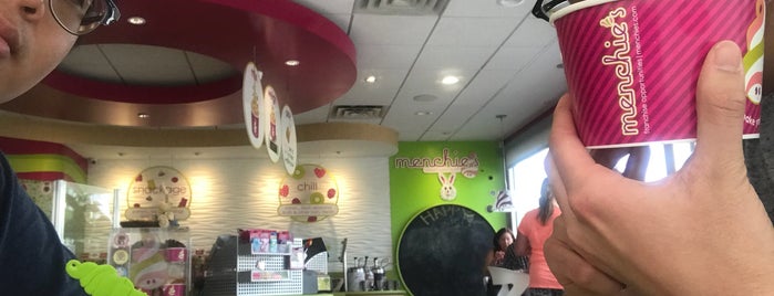 Menchie's is one of Lugares guardados de Eric.