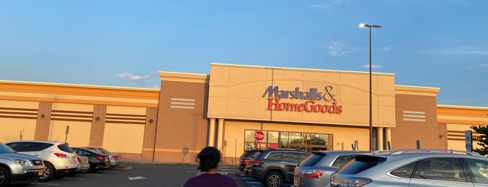 Marshalls is one of Must-visit Department Stores in South Plainfield.