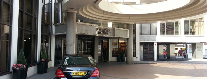 Royal Lancaster Hotel is one of Hóteis.