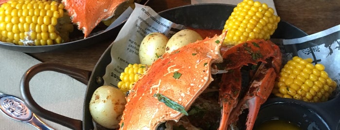 Miss Katie's Crab Shack is one of Restaurants to do.