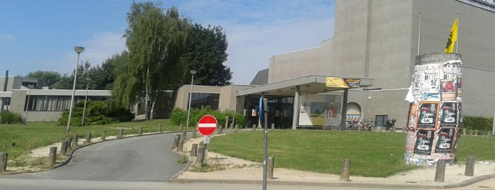 Bibliotheek Dilbeek is one of Brussels & around with young children.