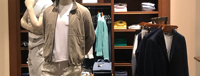 Massimo Dutti is one of New York.