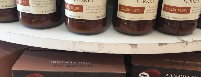 Williams-Sonoma is one of stさんのお気に入りスポット.