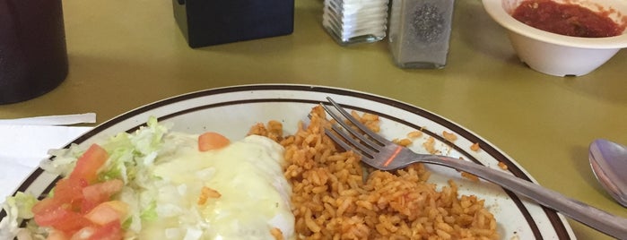 Abalos Mexican Resturant is one of Posti che sono piaciuti a Katya.