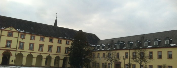 Unteres Schloss is one of Siegen 3.