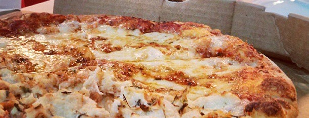Domino's Pizza is one of Visitados...e irei de novo!!!.