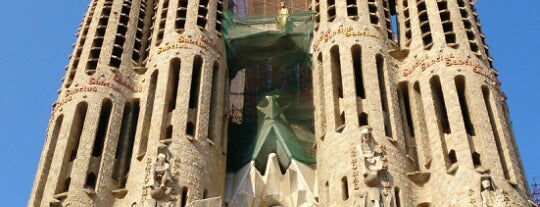 The Basilica of the Sagrada Familia is one of Great Spots Around the World.