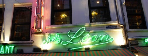 Chez Léon is one of Brussel for foodies and coffee geeks.