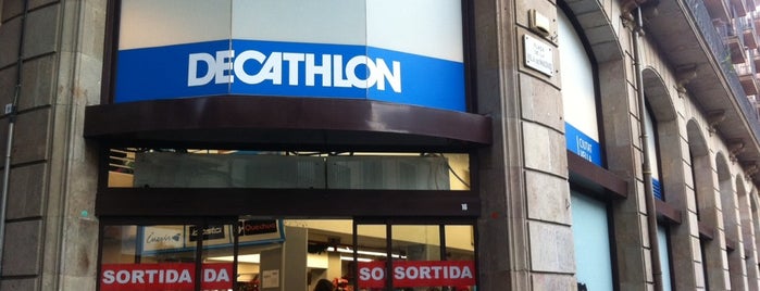 Decathlon Ciutat Vella is one of Tiendas de suplementos deportivos en Barcelona.