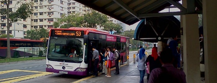 Bus Stop 77289 (Blk 738) is one of Pasir Ris.