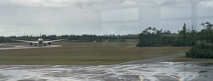 Lynden Pindling International Airport (NAS) is one of Orte, die PNR gefallen.