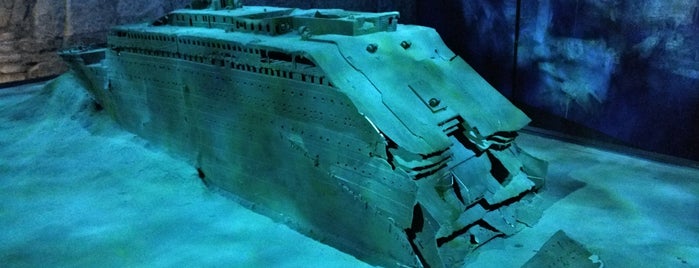 Titanic kiállítás is one of Tiborさんのお気に入りスポット.