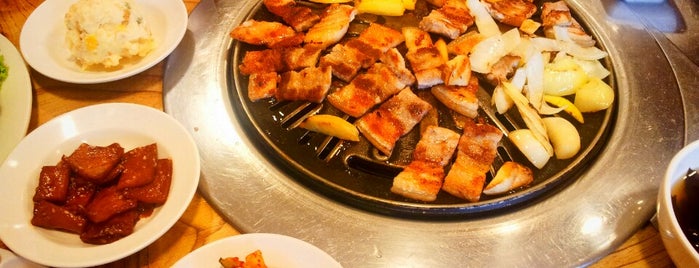 Togi Korean Restaurant is one of Singapore Let's Eat!.