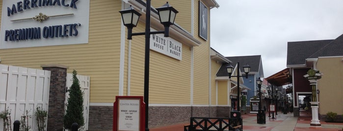 Merrimack Premium Outlets is one of Seabrook.