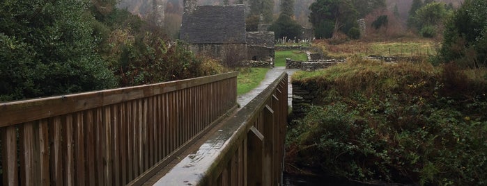 Glendalough Village is one of สถานที่ที่ Lucy ถูกใจ.