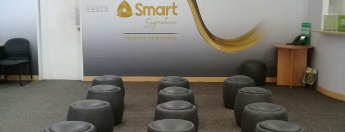 Smart is one of Tempat yang Disukai Chriz Phoebe.