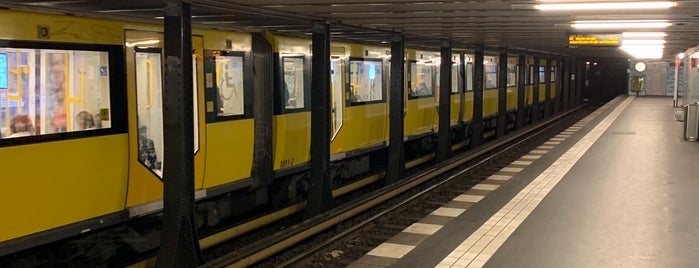 U Ernst-Reuter-Platz is one of Besuchte Berliner Bahnhöfe.