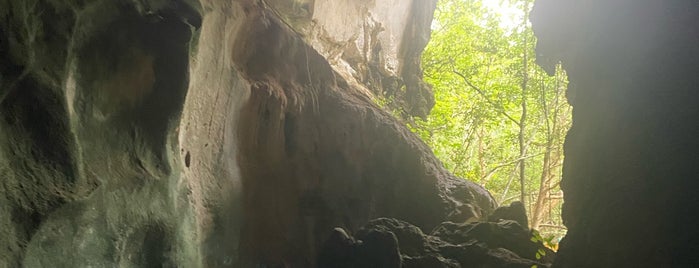 Gua Kelawar is one of Attraction Places to Visit.