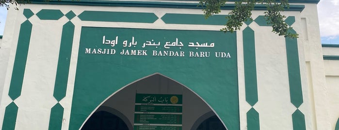 Masjid Jamek Bandar Baru UDA is one of MASJID.