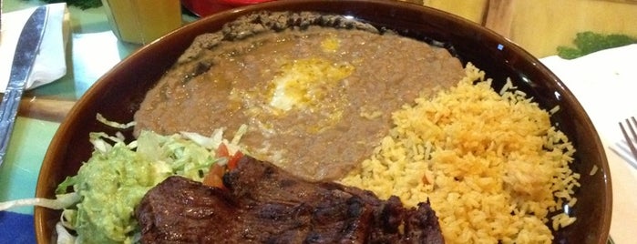 Fiesta Mexicana is one of Coleさんのお気に入りスポット.