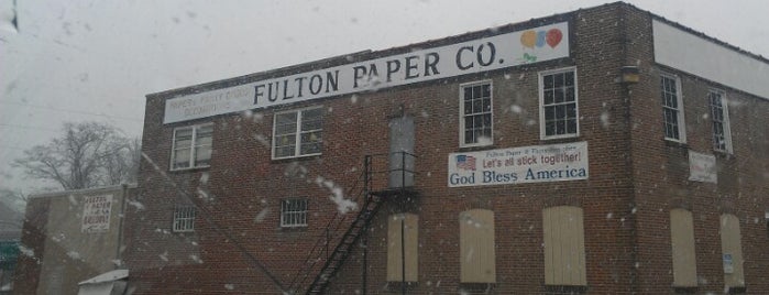 Fulton Paper & Party Supplies is one of สถานที่ที่ Wendy ถูกใจ.