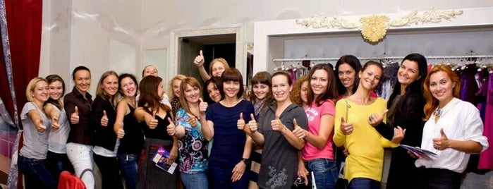 Школа Истинных Леди "Perfect Woman" is one of สถานที่ที่บันทึกไว้ของ A.