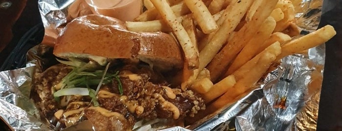 Tokyo Hot Fried Chicken is one of Toronto/Canada saved places.