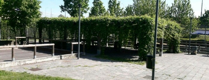 Giardini Piazzale Bologna is one of Posti che sono piaciuti a Gi@n C..