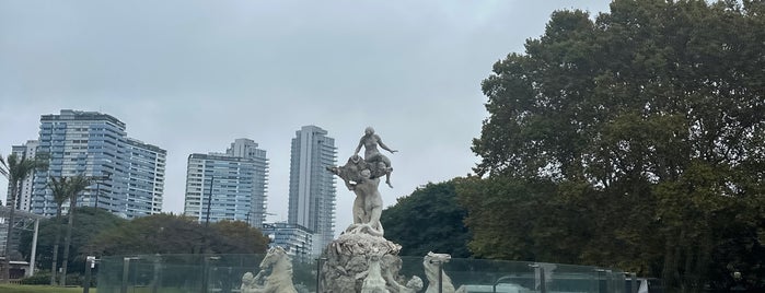 Fuente de las Nereidas is one of Esculturas de Lola Mora.
