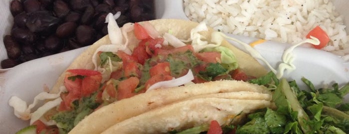 Wahoo's Tacos & More is one of Blink NYC Post-Gym Meals.