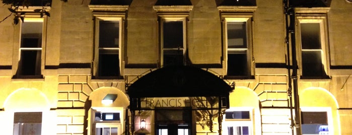 Francis Hotel Bar & Lounge is one of Lugares favoritos de Kelvin.