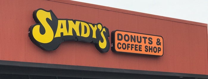 Sandy's Donuts & Coffee Shop is one of Super Nummers.