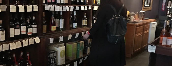 Nini's Wine Cellar is one of Vicky's Fleurie in NYC #wine #vinsdeVicky.