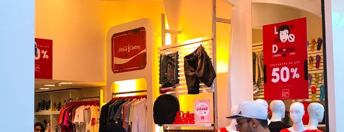Coca-Cola Clothing is one of BarraShopping [Parte 1].