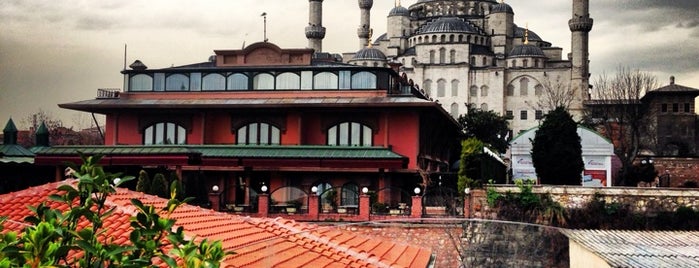 Best Point Hotel Sultanahmet is one of Petraさんのお気に入りスポット.
