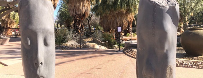 Palm Springs Art Museum In Palm Desert is one of À faire à Palm Springs.