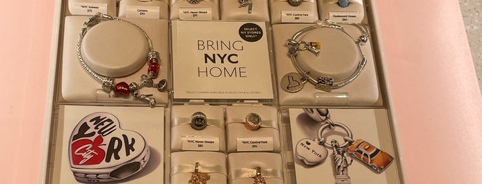 Pandora is one of NYC 2017 Stores.