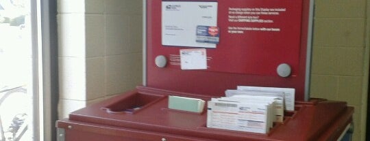 United States Post Office is one of สถานที่ที่ Dawn ถูกใจ.