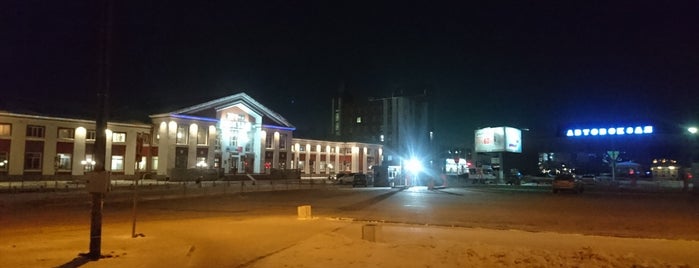Привокзальная площадь is one of Грицовский - Москва - Барнаул - Кузьминка.