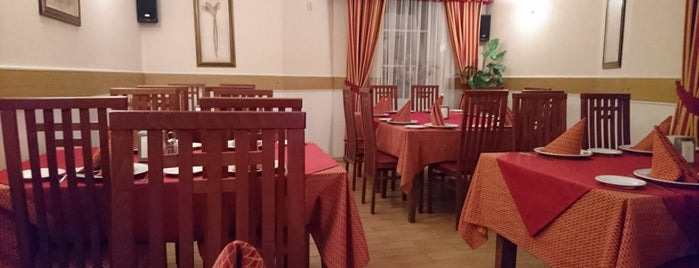 Ресторан отеля "Елена" is one of Геш.