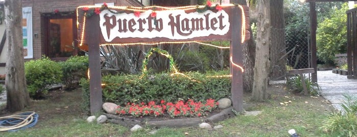 Puerto Hamlet is one of Locais curtidos por Ramiro.